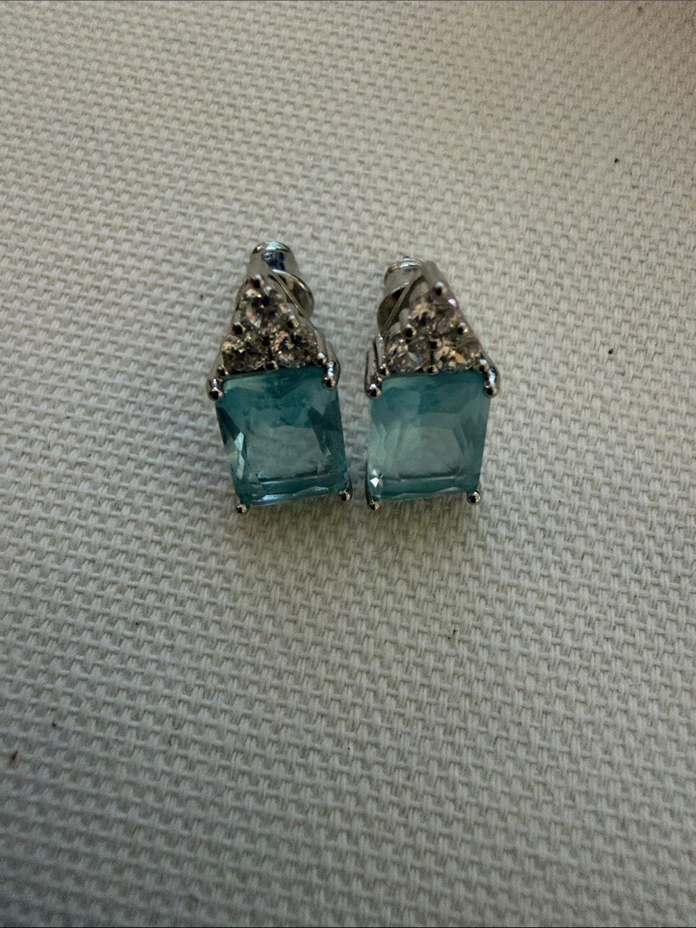 Silver Aqua Blue Square Crystal Stud Earrings - Unbranded